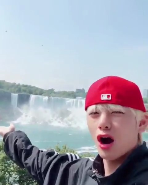 Iconic Niagara Falls