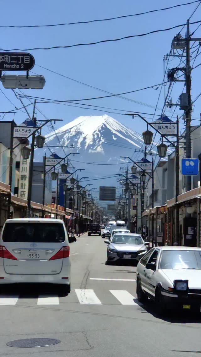 Discover Fuji's Wonders: Shrine, Lake, Pagoda & More