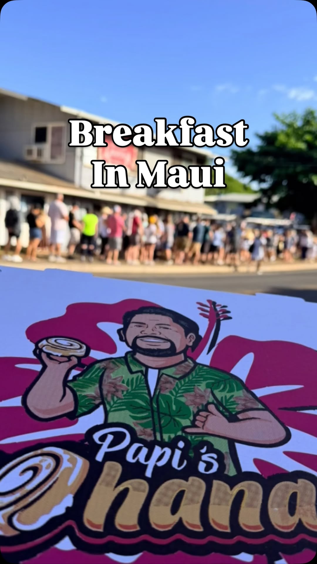 Cinnamon Rolls at Papi's Ohana