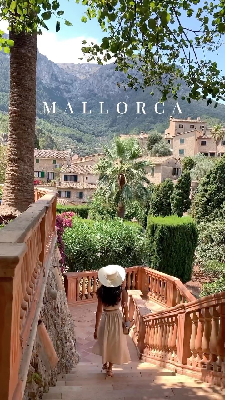 Mallorca's Markets, Beaches, and Scenic Spots
