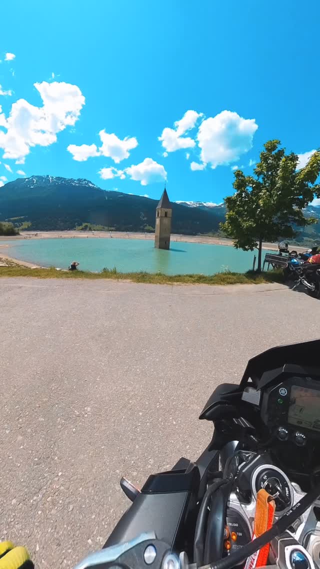 2 Landmarks in Italy