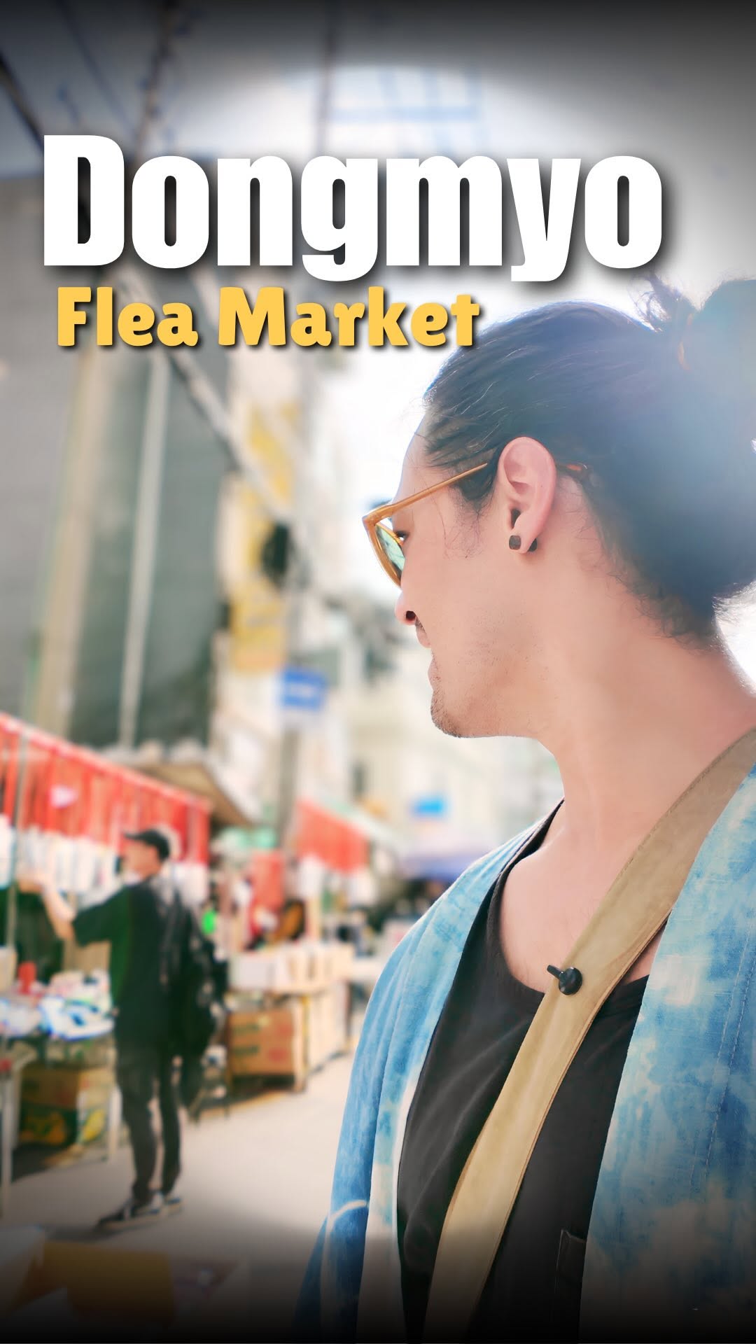 Vast Outdoor Market for Vintage Finds