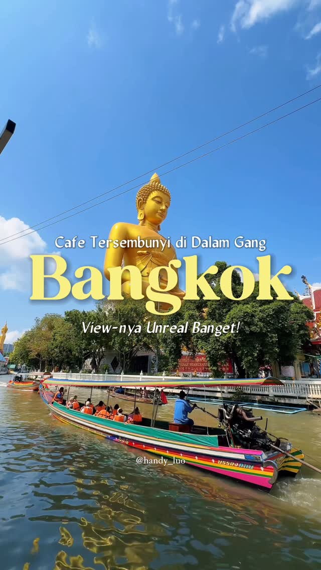 Bangkok Cafe With Unveiled Buddha View