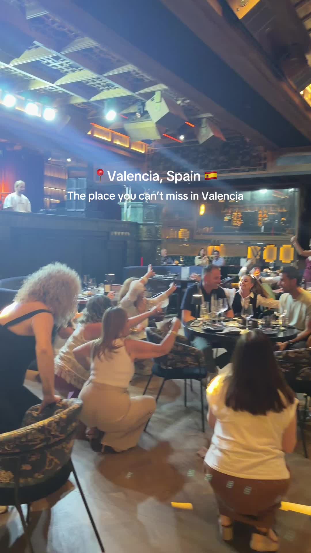 Valencia Restaurant Features Dancing And Dining
