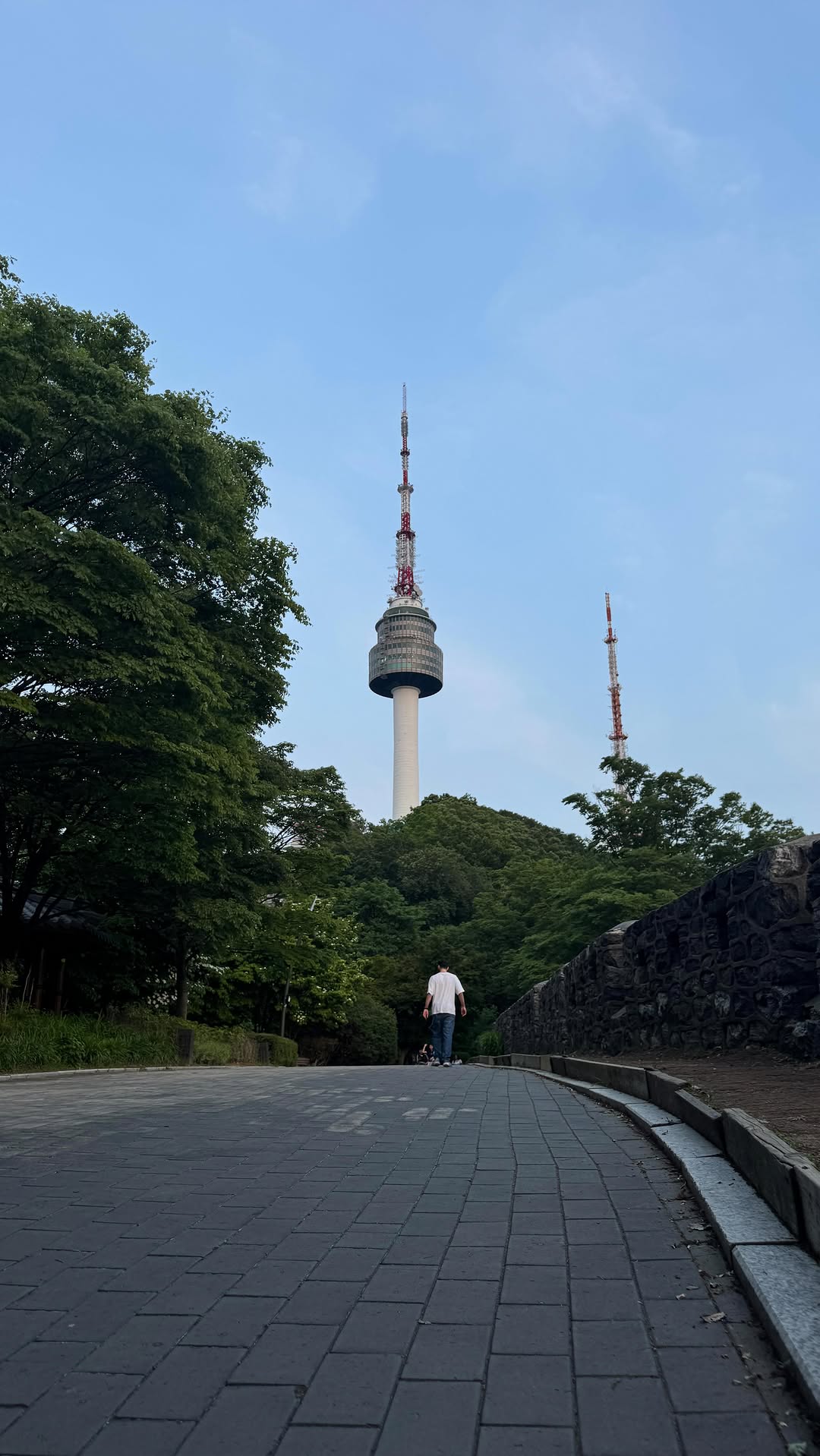 Seoul's Free Attractions and Budget Travel Tips