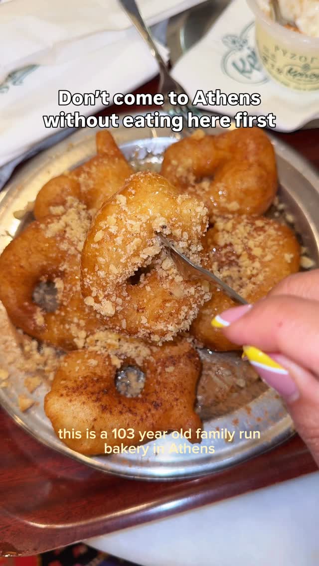 Athens Bakery Specializes in Traditional Loukoumades