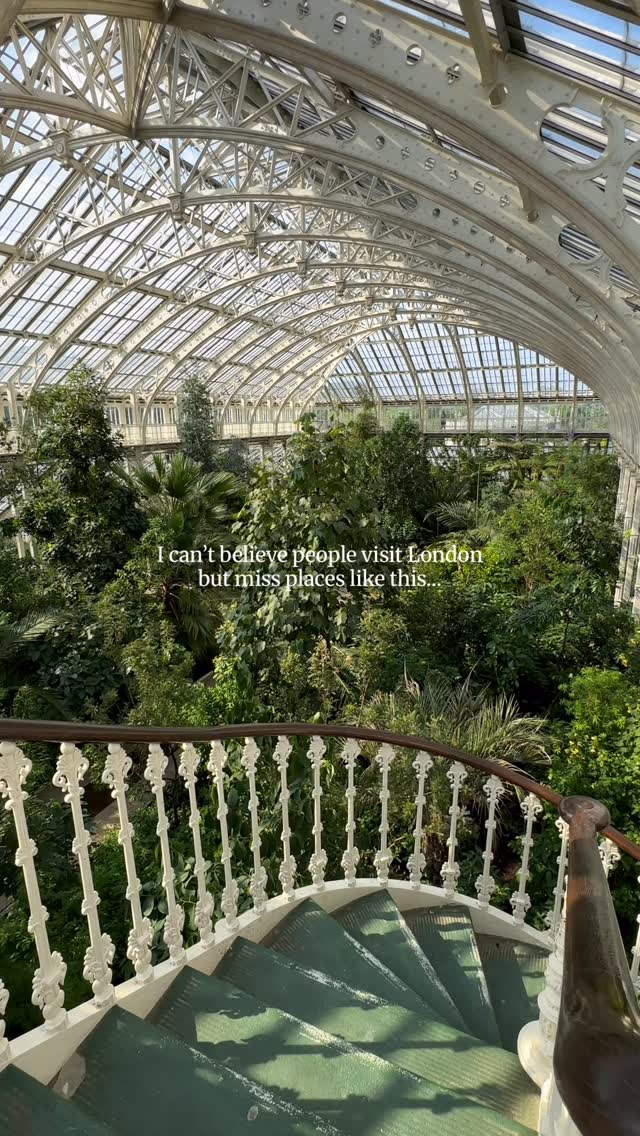 Kew Gardens: A London Botanical Escape