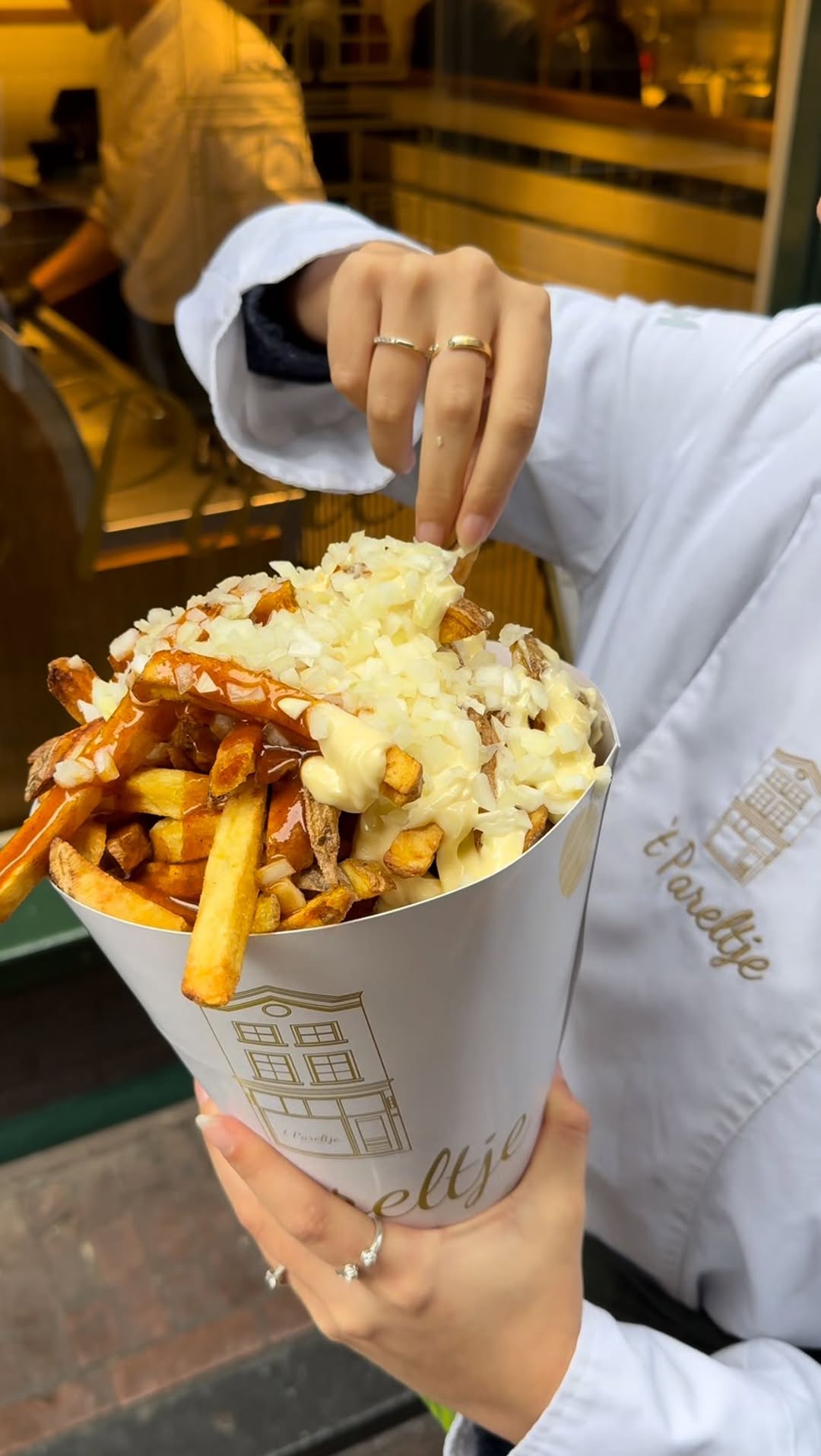 t Pareltje: A Culinary Gem