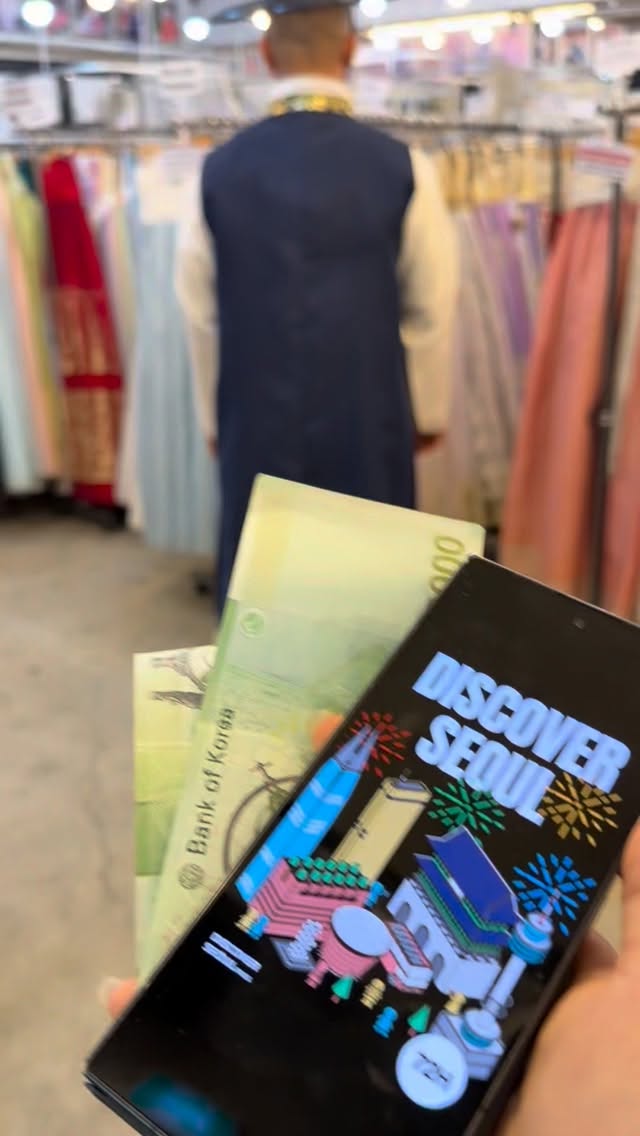 Free Hanbok Rental at Daehan Hanbok