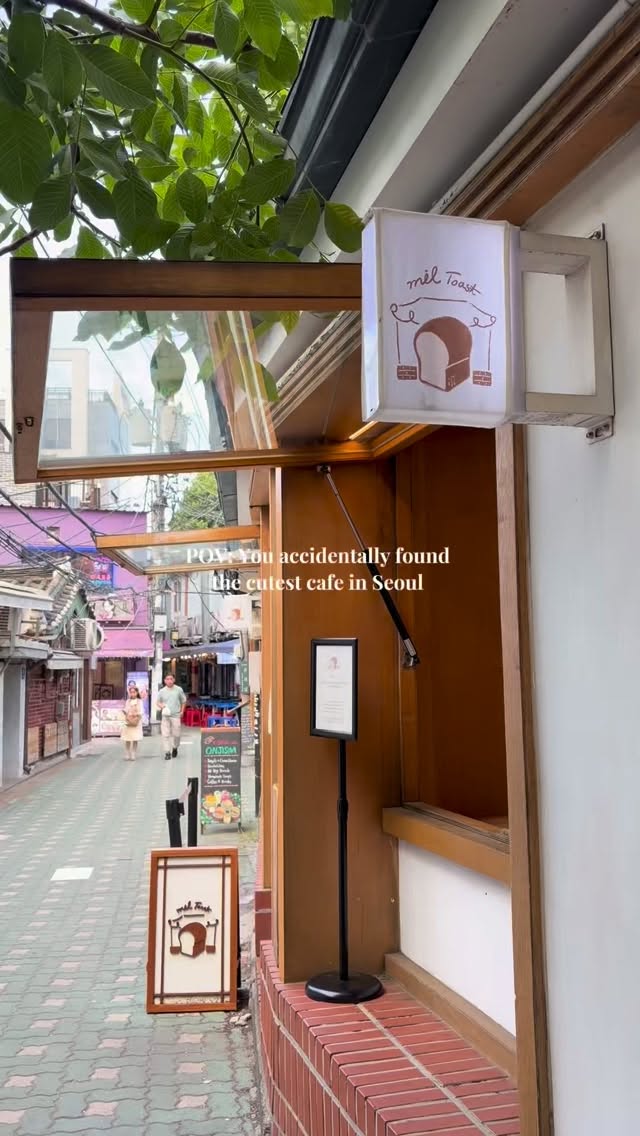 Standard Bread Cafe Offers Toast Inspiration