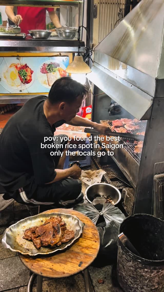 Saigon's Best Broken Rice Dish