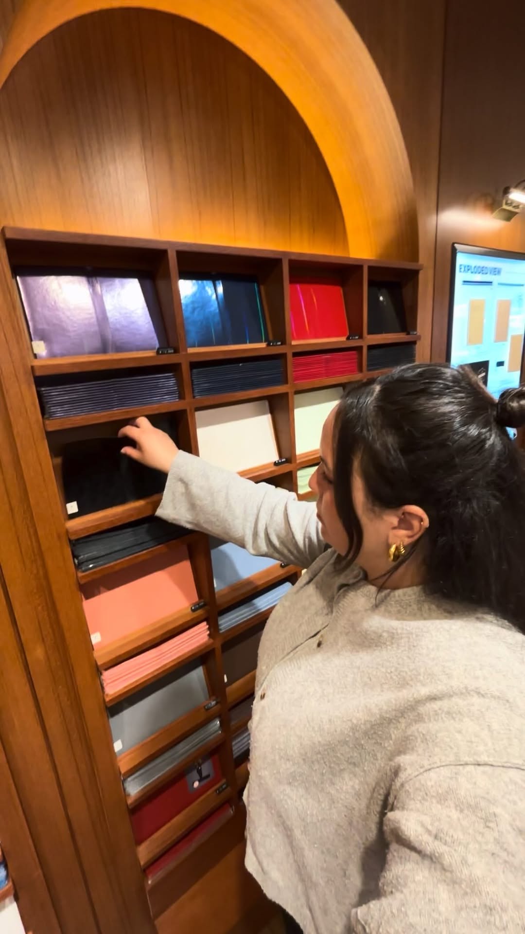 Seoul's Streams And Tailored Paper Wonders