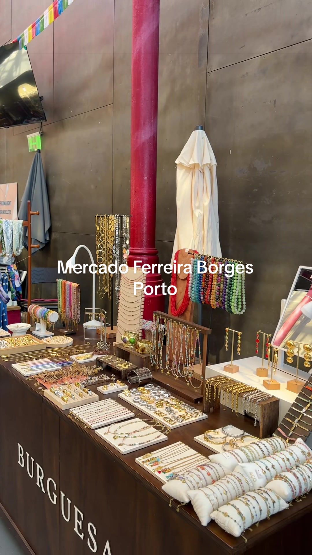 Mercado Ferreira Borges's Market Halls