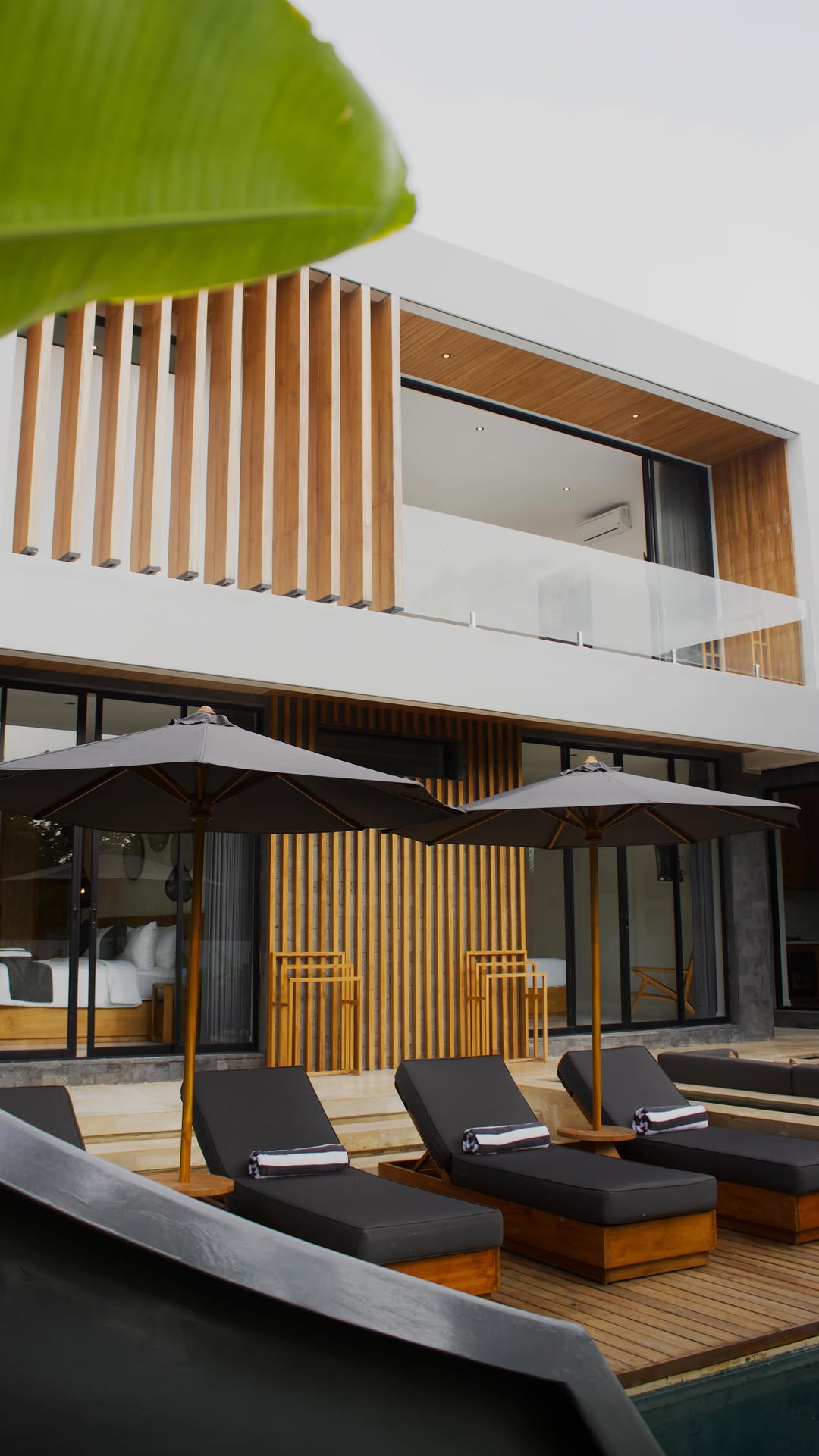 Uluwatu Villa With Private Pool Slide