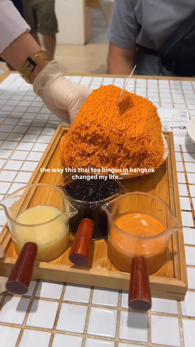 Thai Tea Bingsu at ICONSIAM and Mil Toast House
