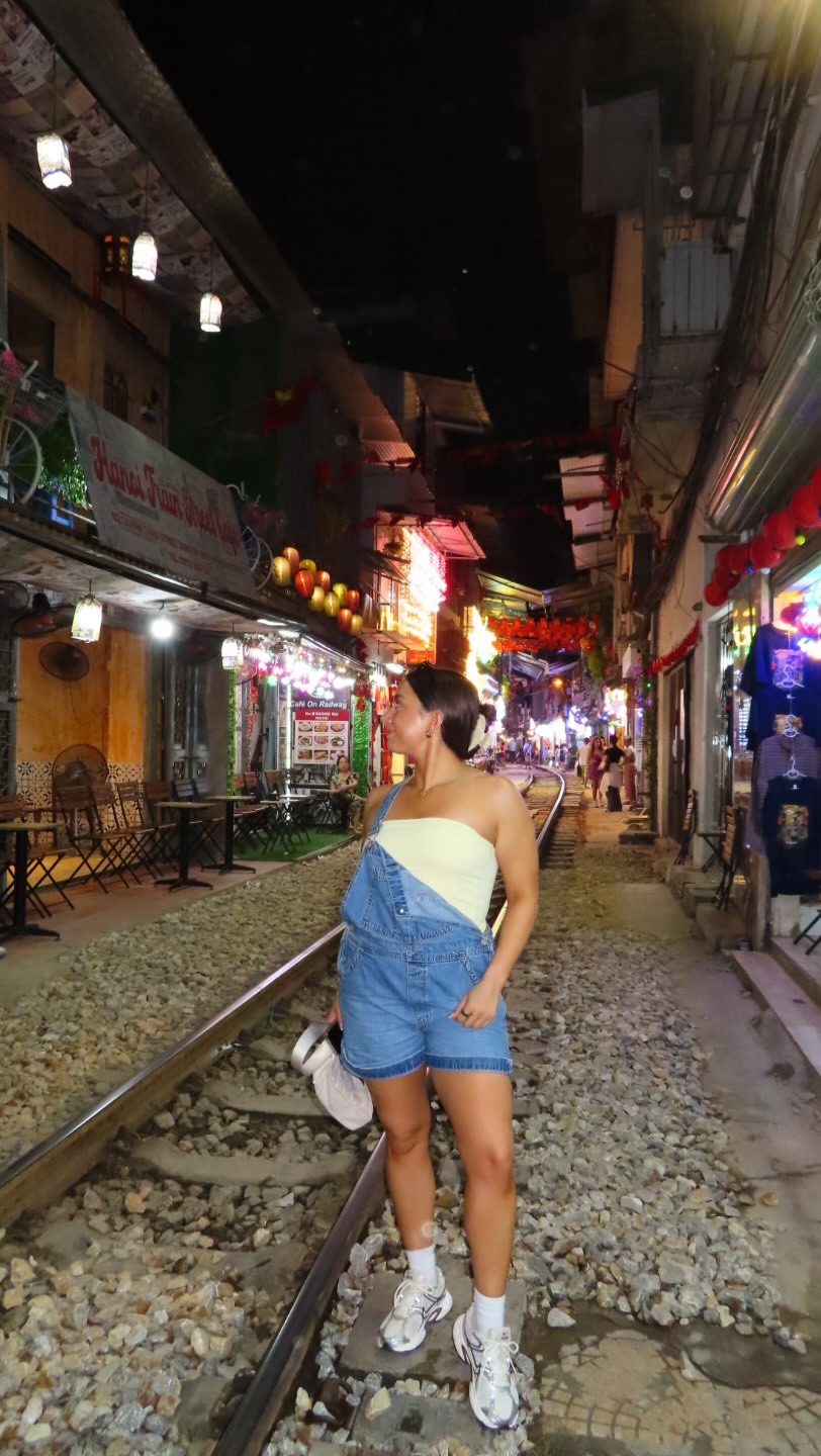 Hanoi's Bún Chả 74 Hàng Quạt