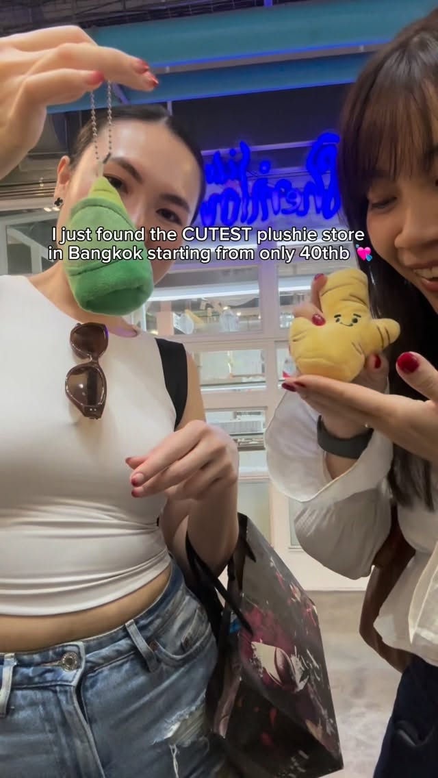2 Shops in Krung Thep Maha Nakhon