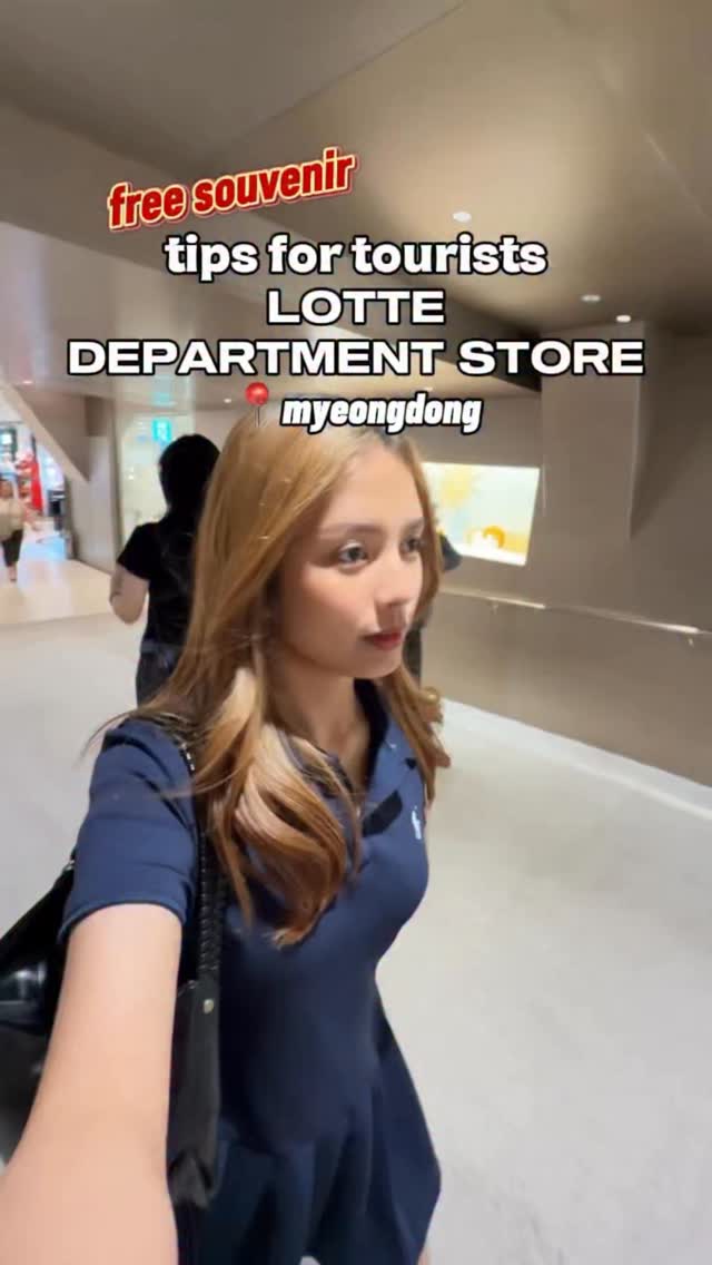Free Souvenir With Shopping At Lotte Department Store