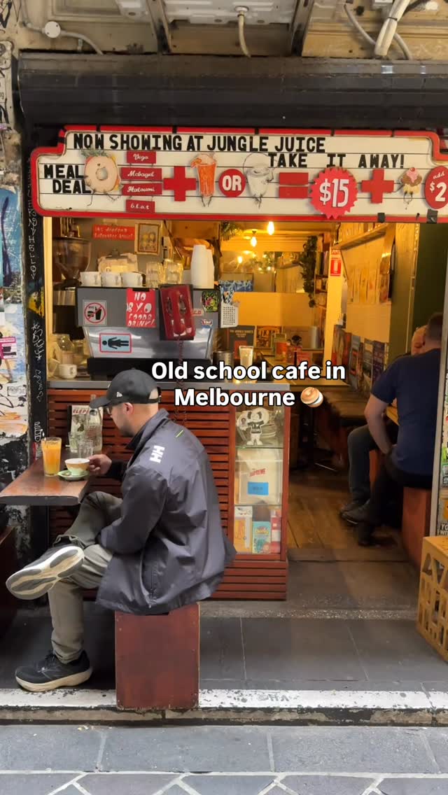 Melbourne Laneway Cafes: Old-School Charm