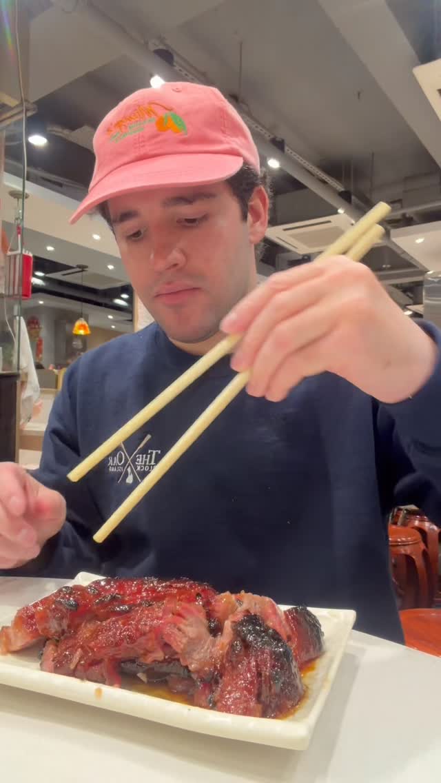 Hong Kong Eatery Serves Delicious Char Siu