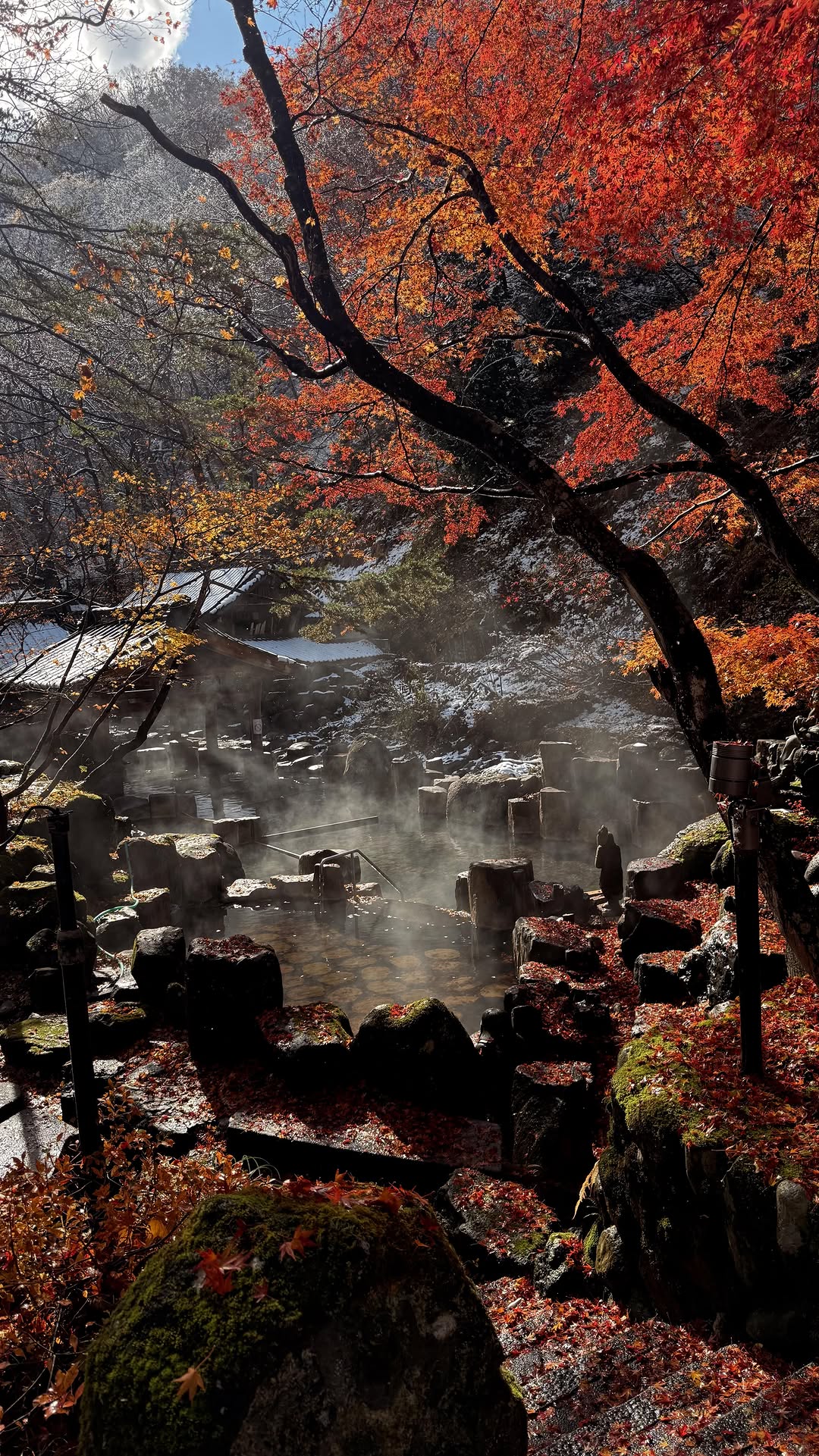 Takaragawa Onsen Osenkaku Ryokan In Autumn