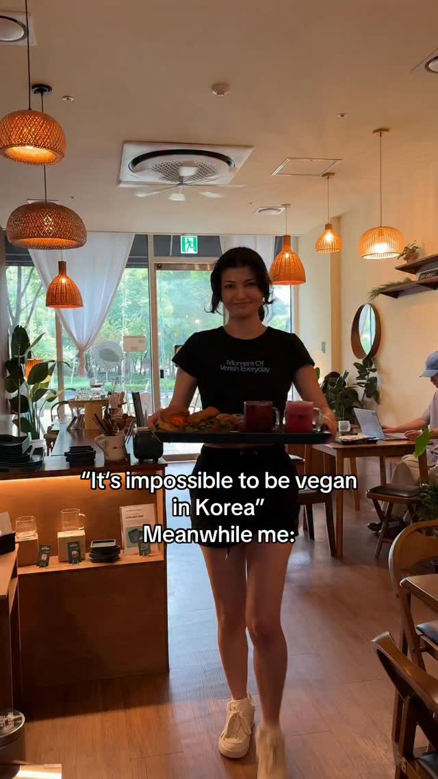 Discovering Vegan Bakery in Songdo