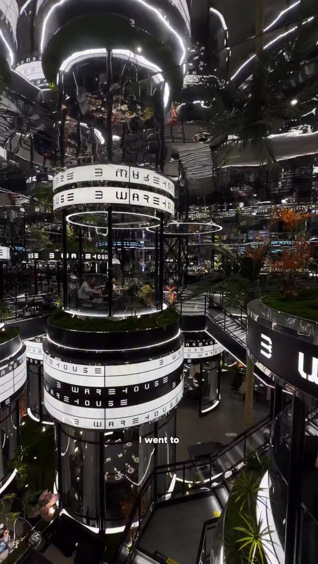 Futuristic Shanghai Restaurants Offer Unique Dining