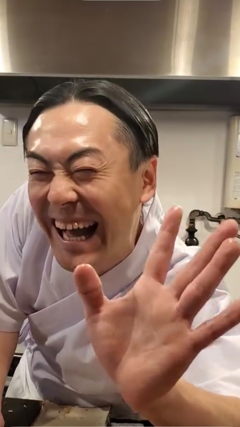 Kyobashi Sushi Kōjitsu Offers a Satisfying Omakase