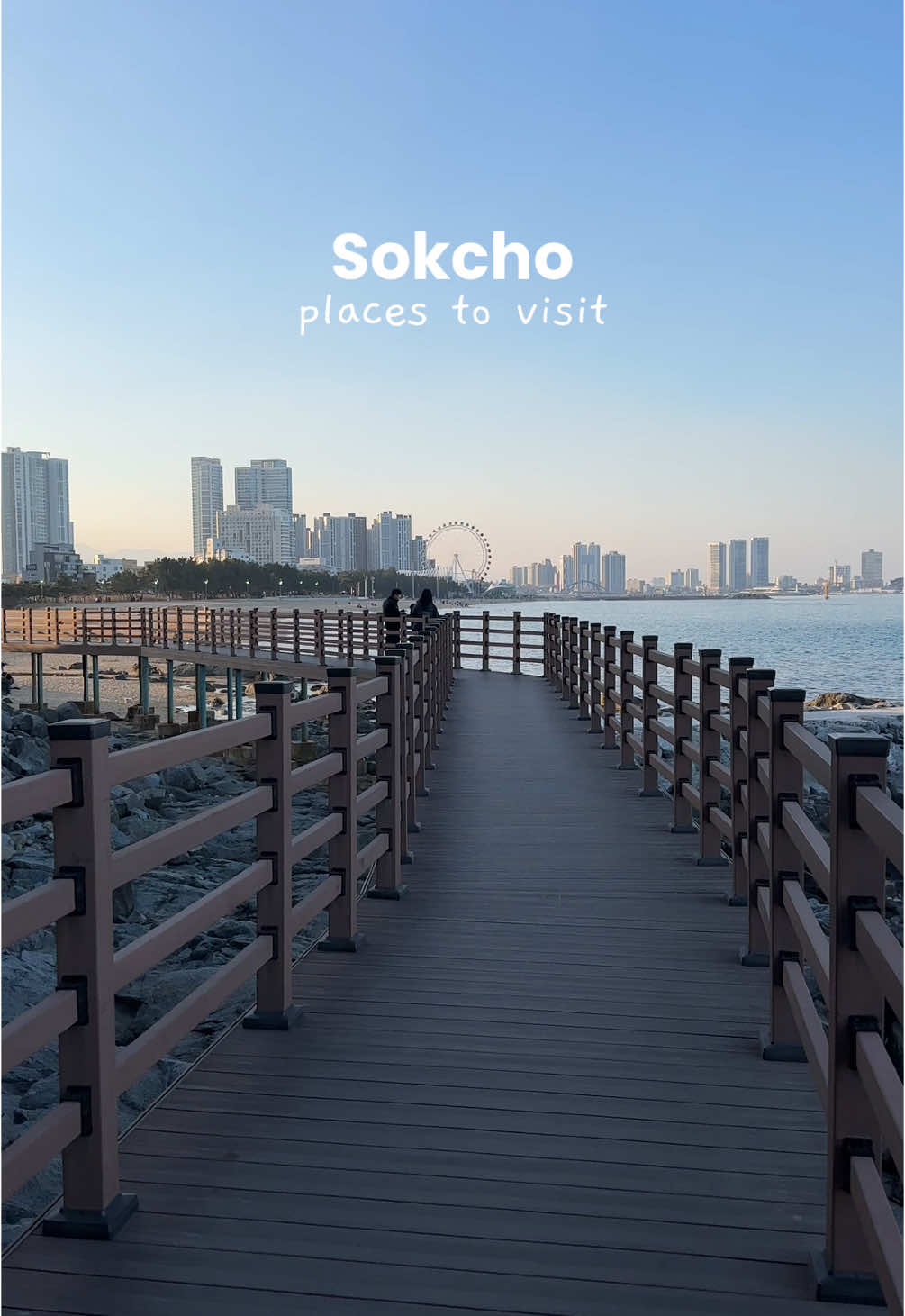 Coastal Walk With Ocean Views In Sokcho