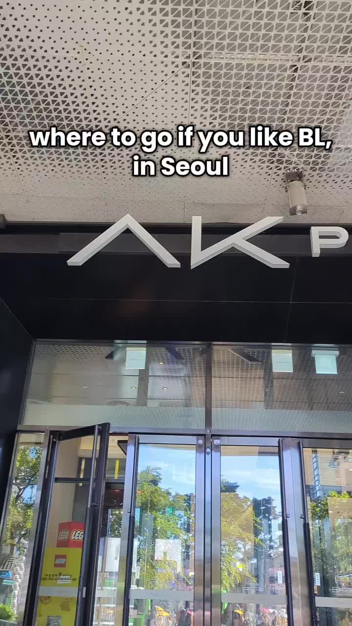 Hongdae's BL-Themed Shops And Cafe