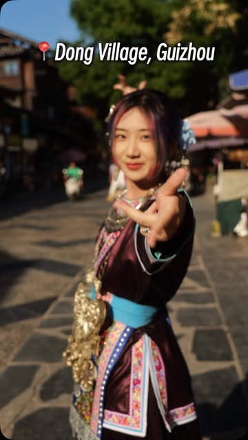 Suvon Zhang, Zhaoxing Dong Village Zizai Shanju Luxury Chain Inn