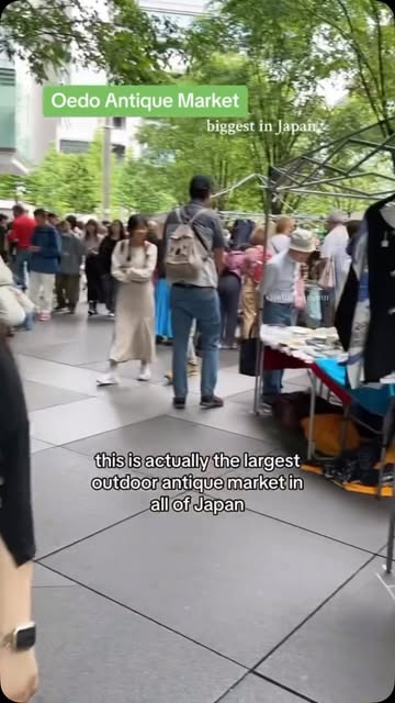 Tokyo and Yurakucho Station Antique Markets