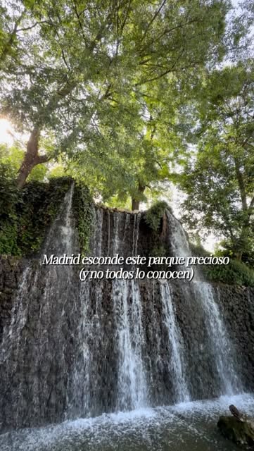 Historic Madrid Park Offers Shaded Escape