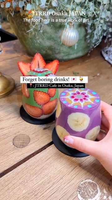 JTRRD Cafe: Colorful Smoothies & Cute Marshmallows
