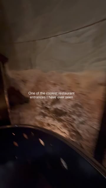 The Cave: Uluwatu's Intimate Dining Experience