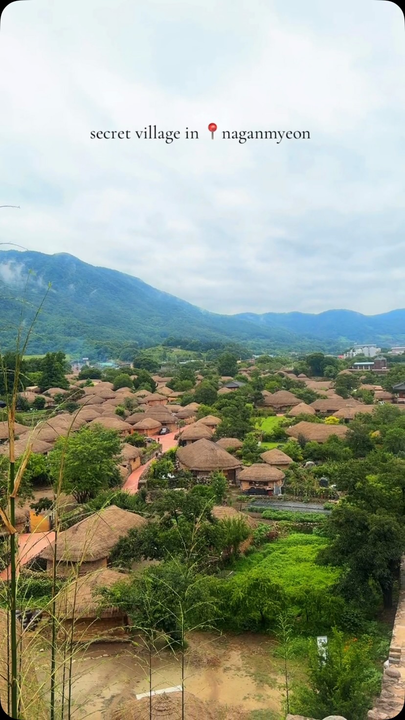 Nagan Folk Village Showcases Traditional Architecture