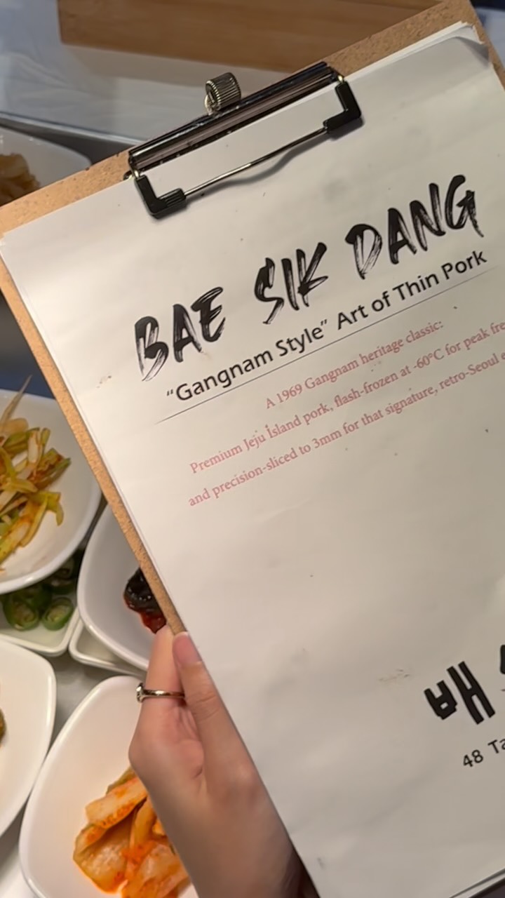 Bae Sik Dang Offers Retro Korean BBQ