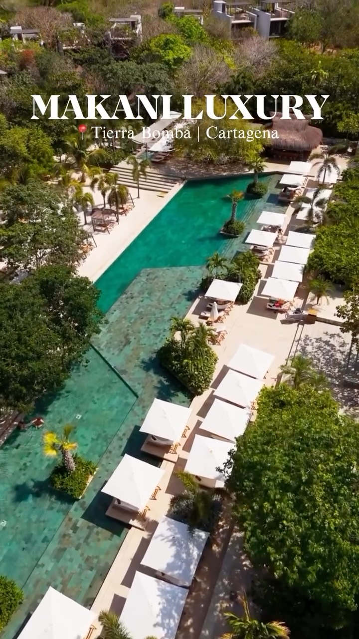Makani Luxury Beach Club on Tierra Bomba