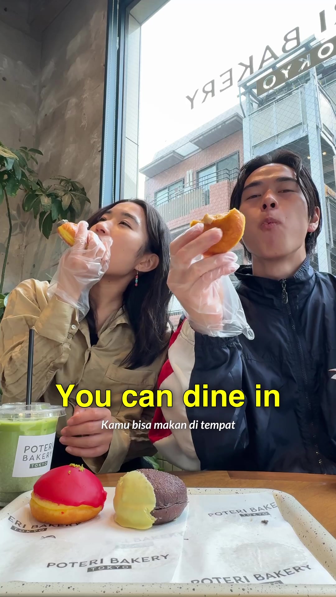 Tokyo Bakery Specializes In Halal Custard Donuts