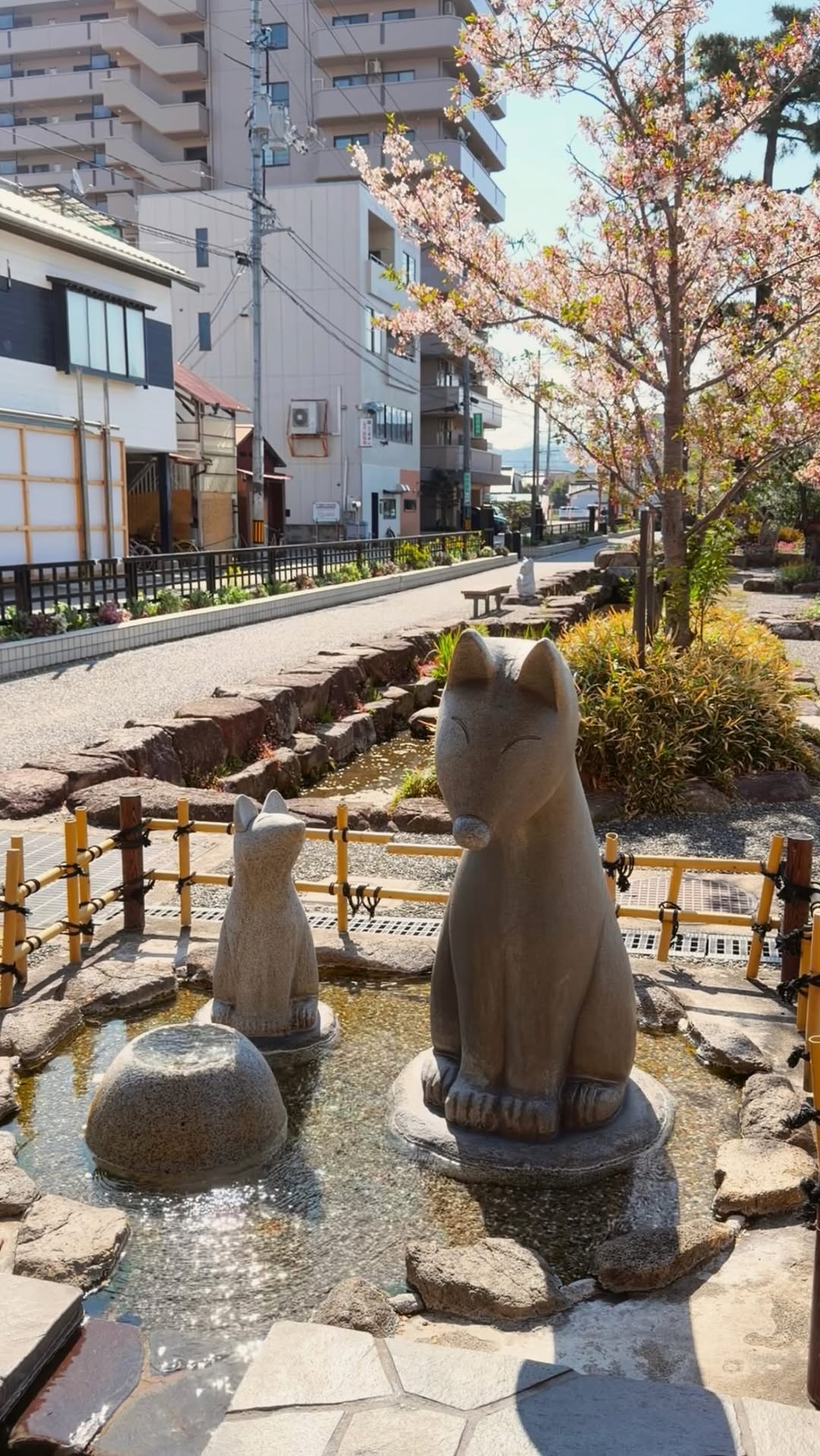 Yuda Onsen's Fox Charms and Historic Sites