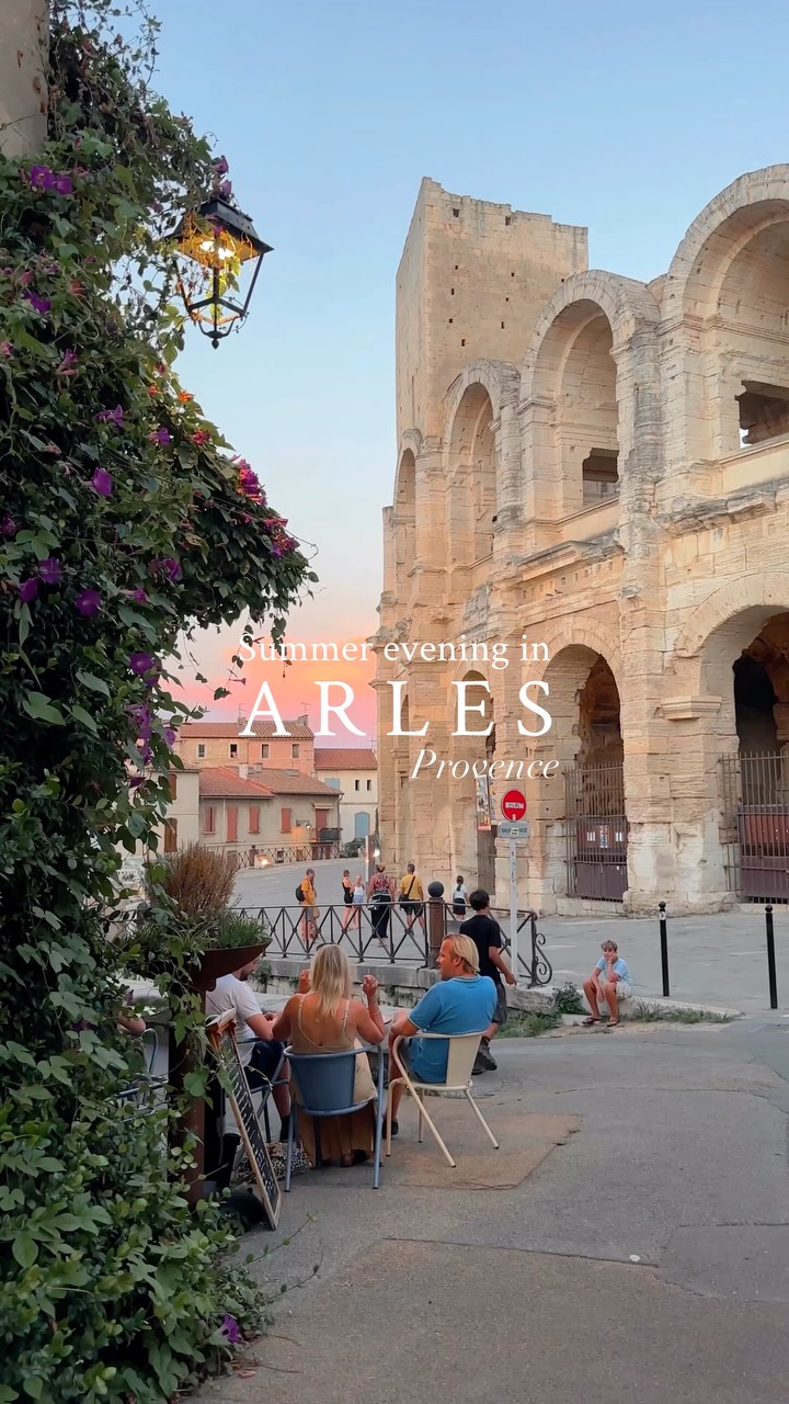 1 Landmarks in Arles