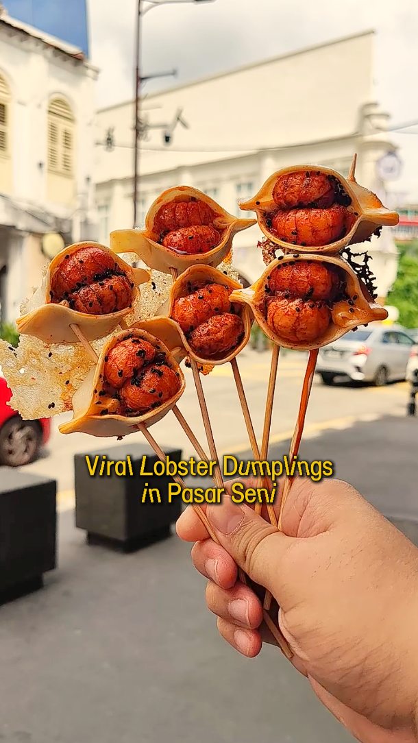 Hai Kee Fried Beef Bun's Viral Lobster Delights