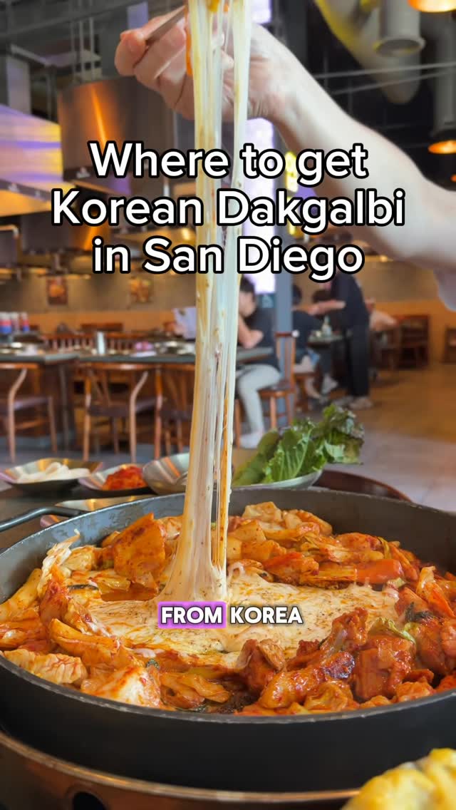 Korean Restaurant Serves Stir-Fried Chicken With Cheese