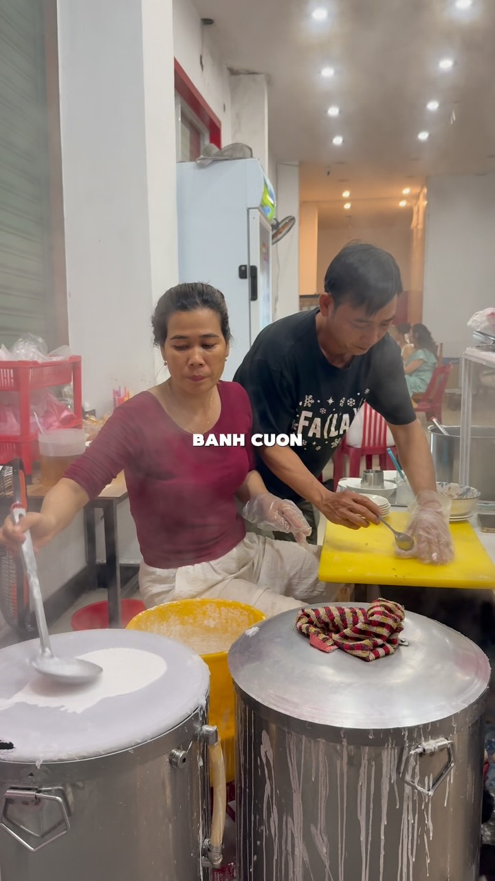 2 Restaurants in Vietnam