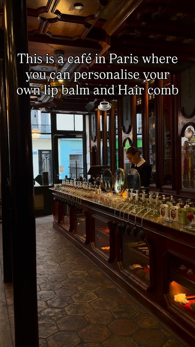 Parisian Cafe Offers Custom Lip Balms and Hair Combs