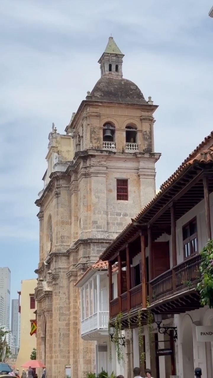 2 Landmarks in Cartagena de Indias
