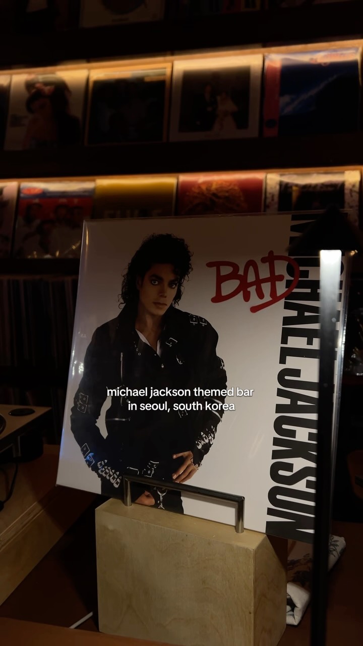 Michael Jackson Tribute Bar in Seoul