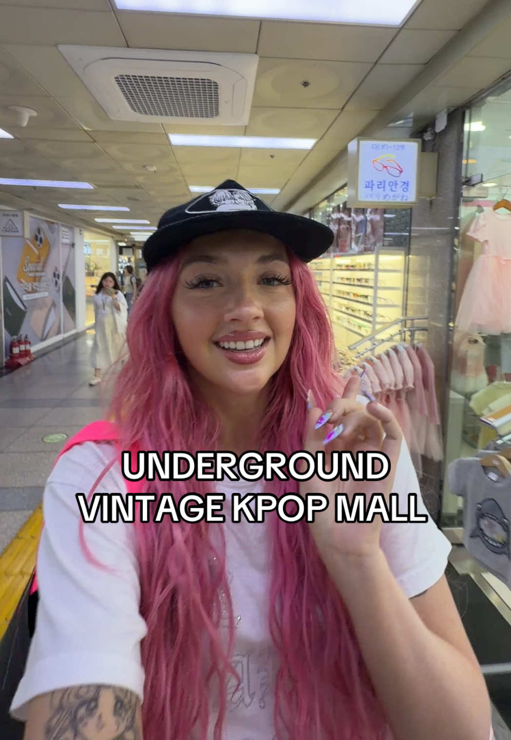 Shops For K-Pop Fans In Seoul's Underground