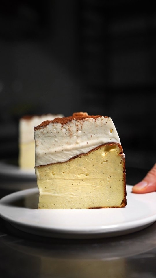 Seoul Dessert Shop's Rich Vanilla Cheesecake