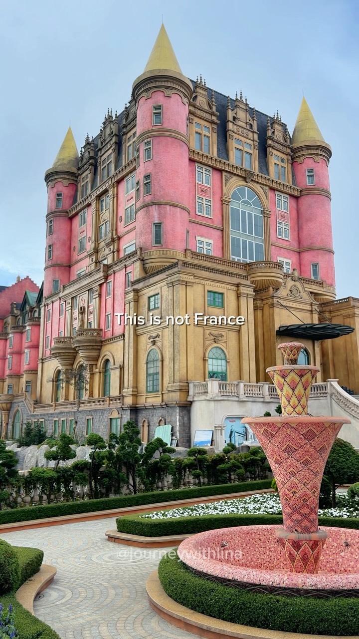 14 Attractions in Vietnam
